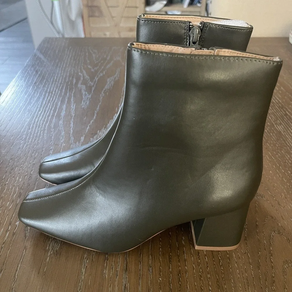 Square‎ Toe Olive Green Ankle Boots Block Heel Side Zip Booties Size 6